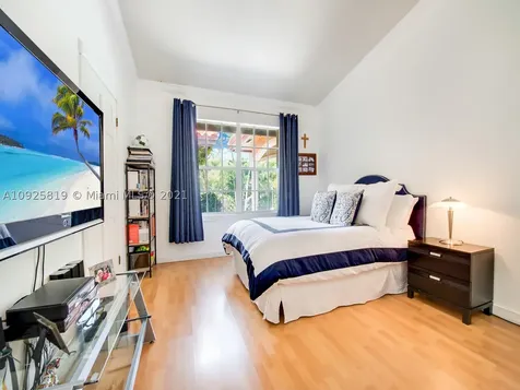 180 Isla Dorada Boulevard Coral Gables FL 33143