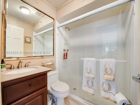 180 Isla Dorada Boulevard Coral Gables FL 33143