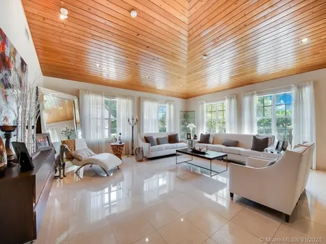 180 Isla Dorada Boulevard Coral Gables FL 33143