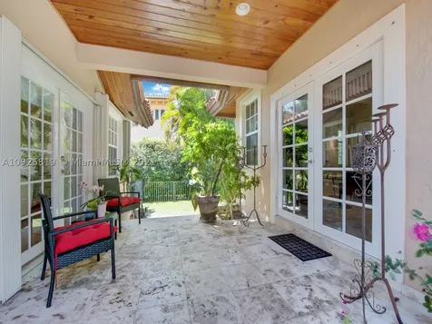180 Isla Dorada Boulevard Coral Gables FL 33143