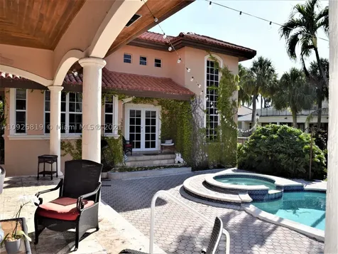 180 Isla Dorada Boulevard Coral Gables FL 33143