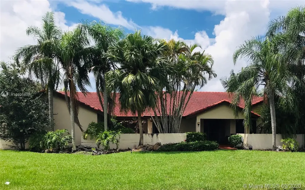 19392 SW 136th Avenue Miami FL 33177
