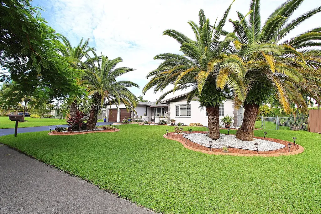 12121 SW 119th Place Miami FL 33186