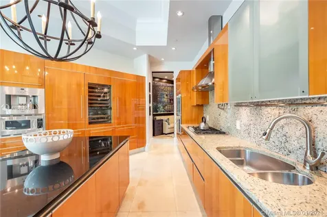 16051 Collins Avenue Sunny Isles Beach FL 33160