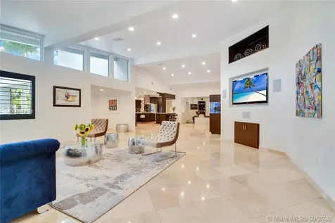 1941 NE 197th Terrace Miami FL 33179