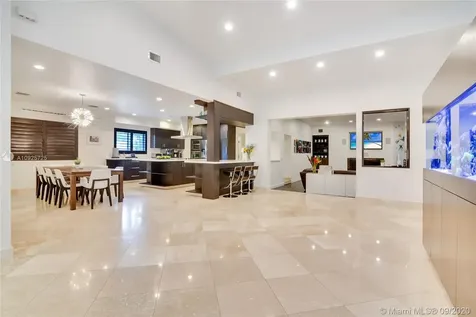 1941 NE 197th Terrace Miami FL 33179