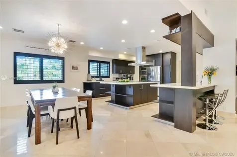 1941 NE 197th Terrace Miami FL 33179