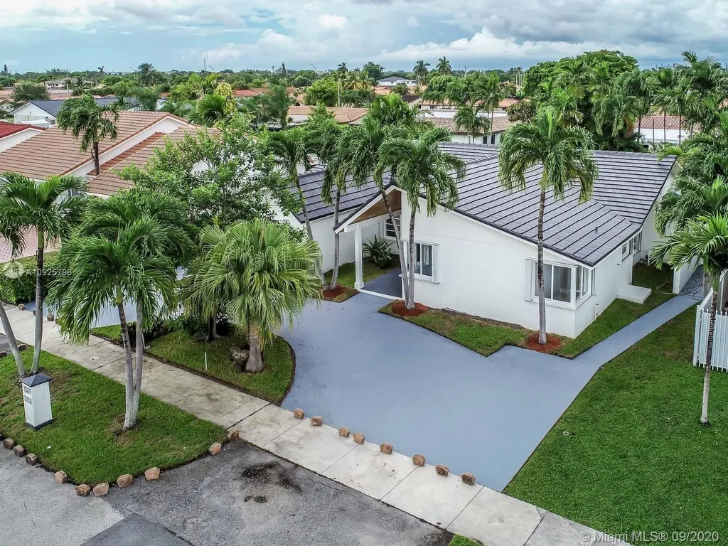 2325 SW 93rd Court Miami FL 33165