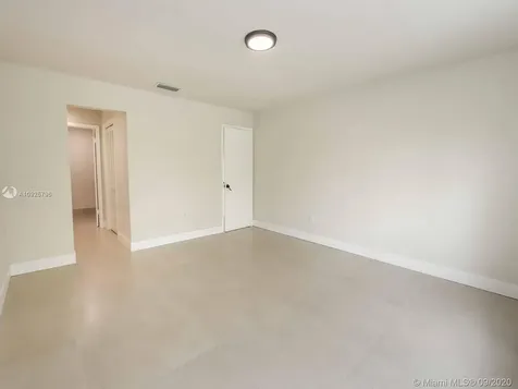 2325 SW 93rd Court Miami FL 33165