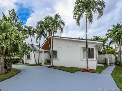 2325 SW 93rd Court Miami FL 33165