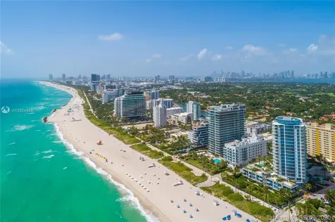 3737 Collins Avenue Miami Beach FL 33140