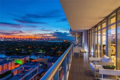 3737 Collins Avenue Miami Beach FL 33140