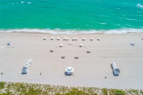 3737 Collins Avenue Miami Beach FL 33140