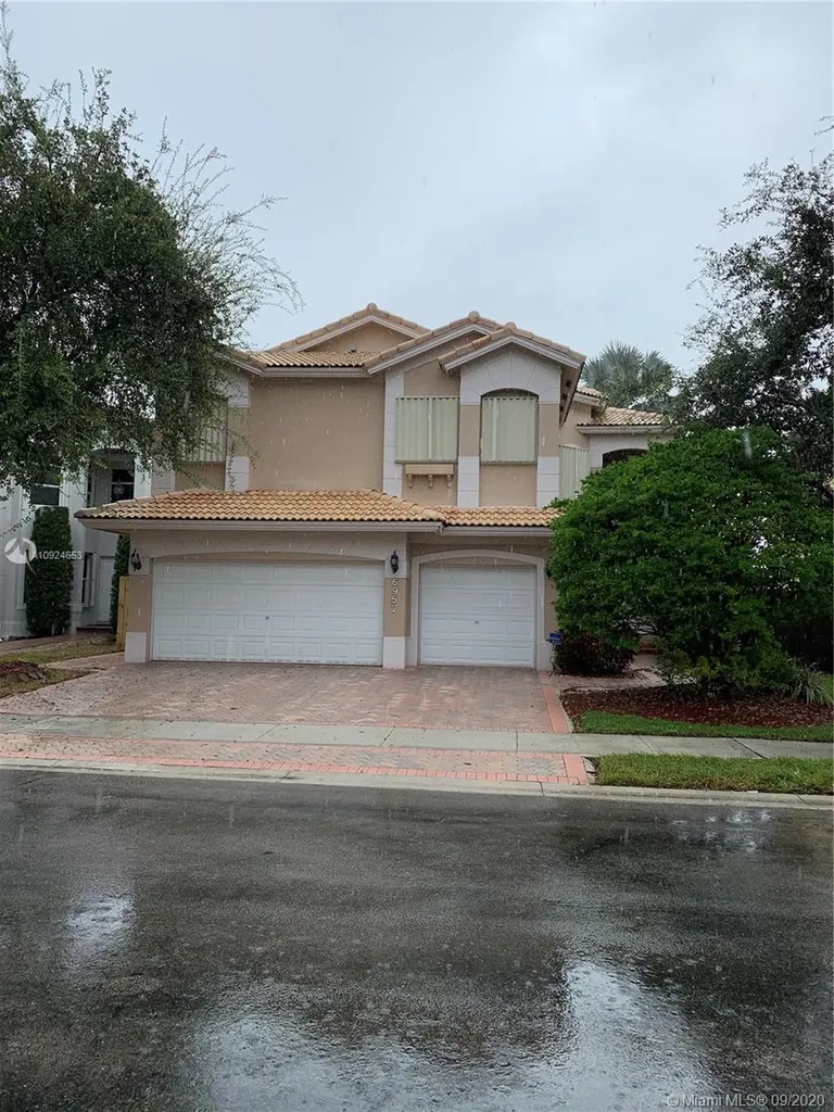 6957 NW 107th Court Doral FL 33178