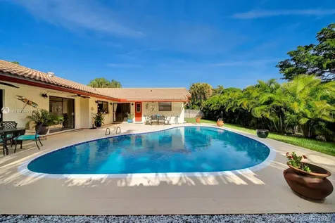 8252 NW 15th Court Coral Springs FL 33071