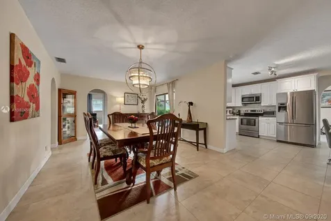8252 NW 15th Court Coral Springs FL 33071