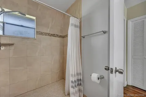 8252 NW 15th Court Coral Springs FL 33071