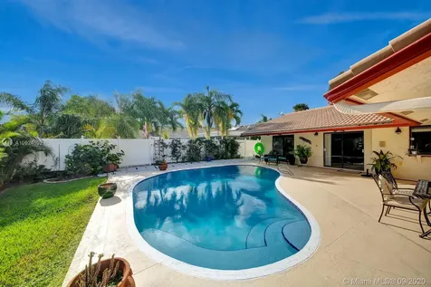 8252 NW 15th Court Coral Springs FL 33071