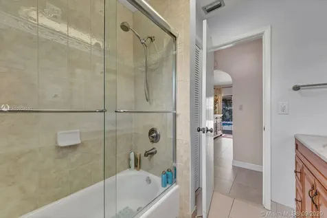8252 NW 15th Court Coral Springs FL 33071