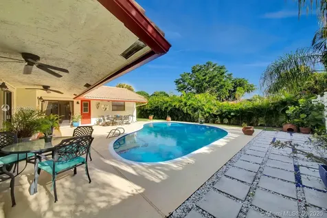 8252 NW 15th Court Coral Springs FL 33071