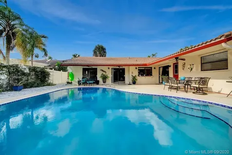 8252 NW 15th Court Coral Springs FL 33071