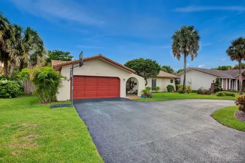 8252 NW 15th Court Coral Springs FL 33071