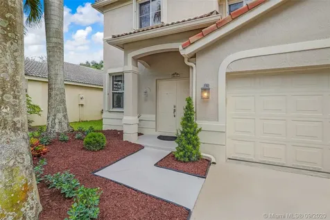630 Vista Meadows Drive Weston FL 33327