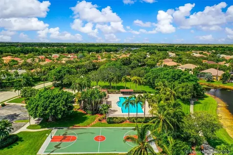 630 Vista Meadows Drive Weston FL 33327