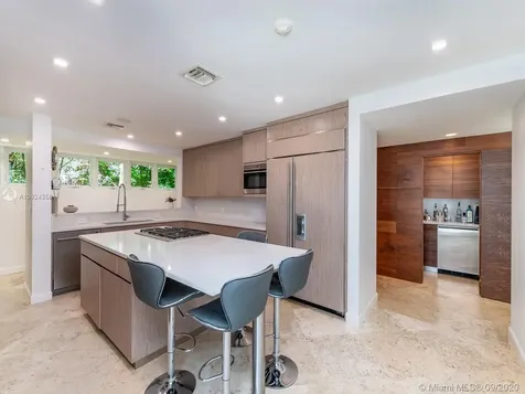 24 Palm Avenue Miami Beach FL 33139