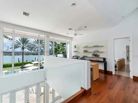 24 Palm Avenue Miami Beach FL 33139