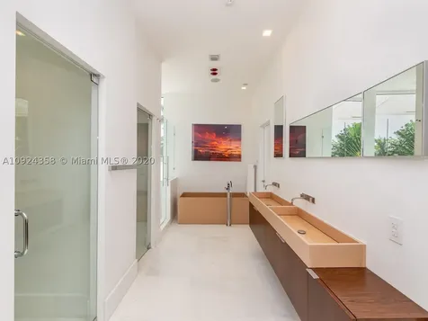 24 Palm Avenue Miami Beach FL 33139