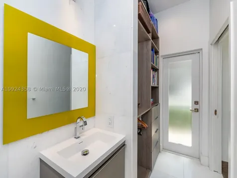 24 Palm Avenue Miami Beach FL 33139