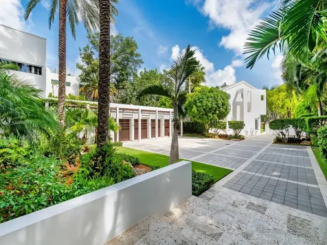 24 Palm Avenue Miami Beach FL 33139