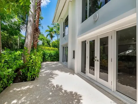 24 Palm Avenue Miami Beach FL 33139