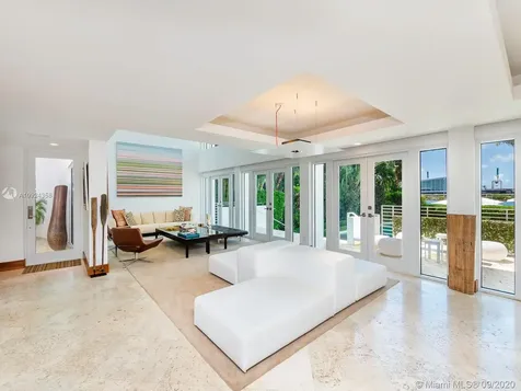 24 Palm Avenue Miami Beach FL 33139