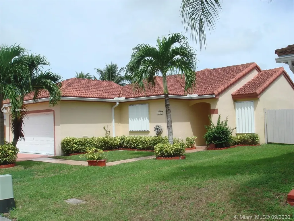 14273 SW 182nd Terrace Miami FL 33177