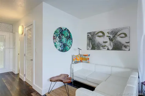 851 Meridian Avenue Miami Beach FL 33139