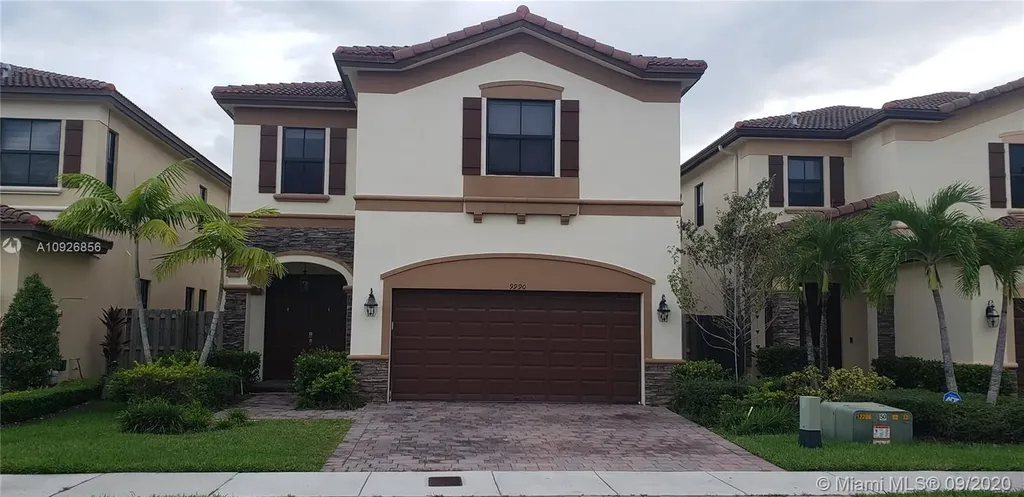 9990 NW 86th Terrace Doral FL 33178