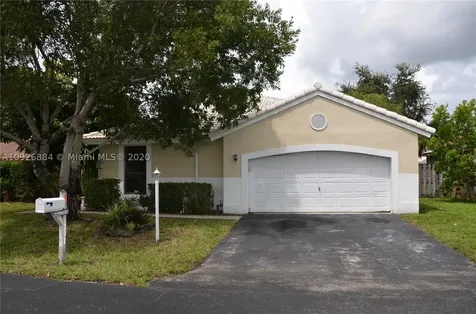 6201 Portsmouth Lane Davie FL 33331