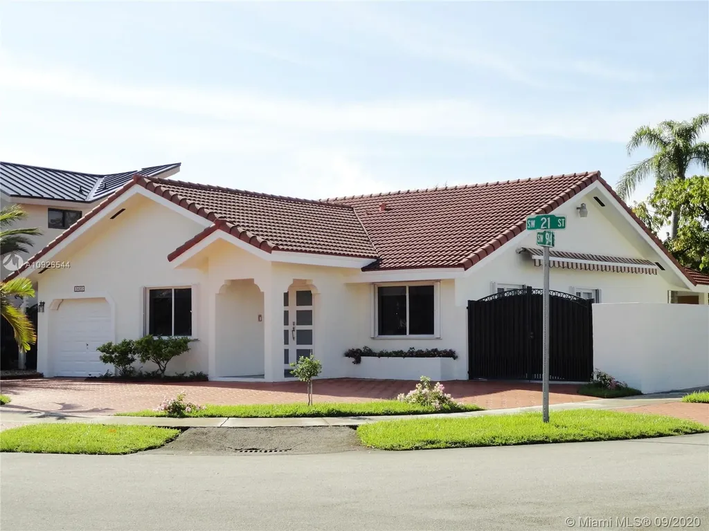 9420 SW 21st Street Miami FL 33165