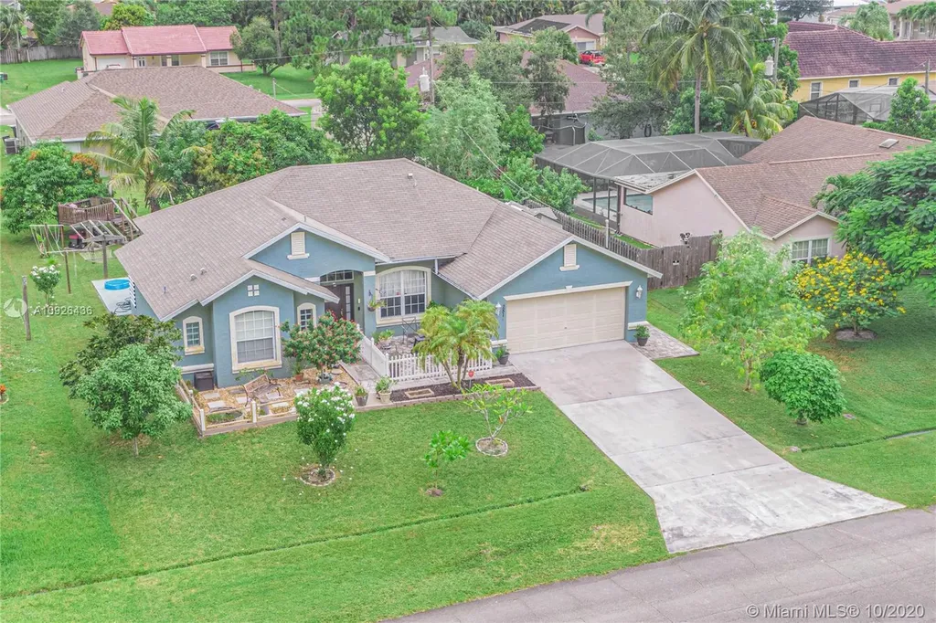2514 SW Deckard Street Port St. Lucie FL 34953