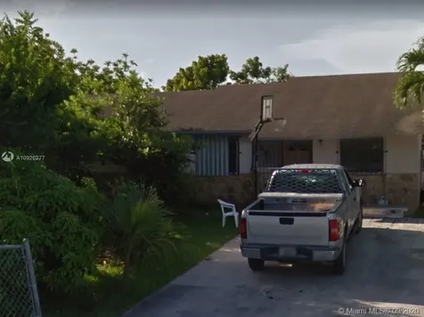 654 NW 2nd Street Florida City FL 33034