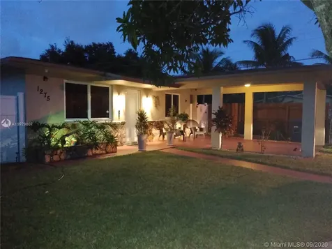 1275 NE 155th Street North Miami Beach FL 33162