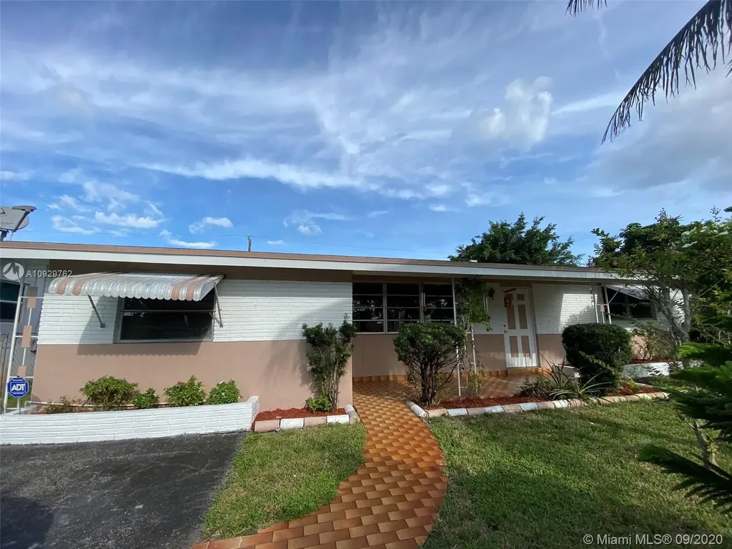 2271 Island Drive Miramar FL 33023