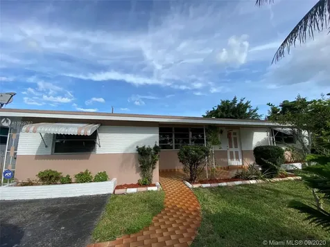2271 Island Drive Miramar FL 33023