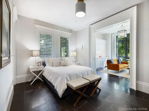 125 Solano Prado Coral Gables FL 33156