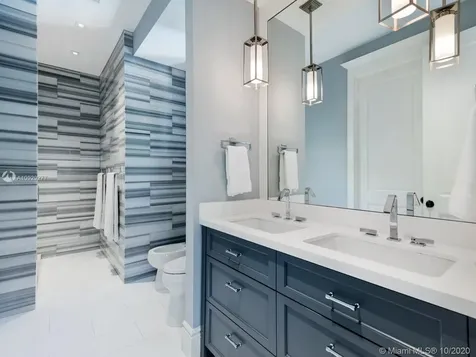 125 Solano Prado Coral Gables FL 33156