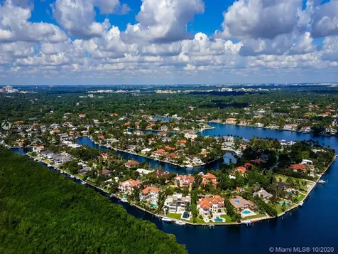 125 Solano Prado Coral Gables FL 33156