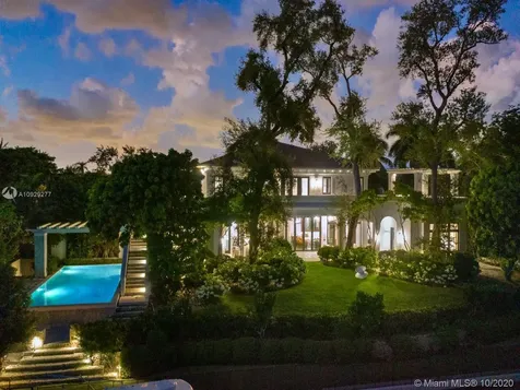 125 Solano Prado Coral Gables FL 33156