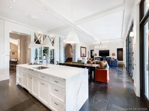 125 Solano Prado Coral Gables FL 33156
